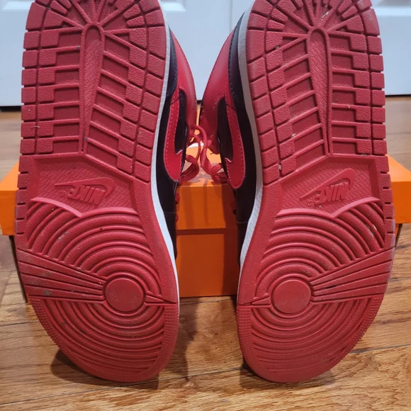 Nike Red and Black Athletic Shoes - Picture 4 of 5